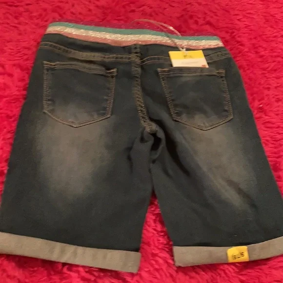 NWT - VIGOSS Shorts - Picture 12 of 16